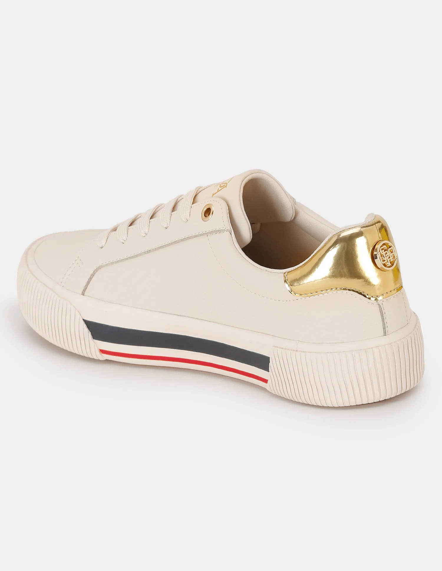 Women Metallic Lizzie 3.0 Sneakers - Image 4