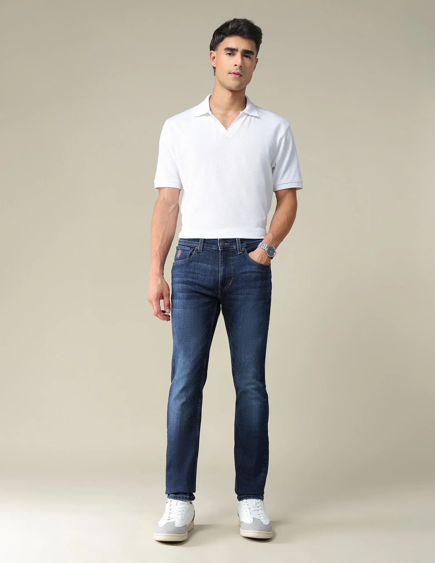 Mid Rise Regallo Skinny Fit Jeans - Image 3
