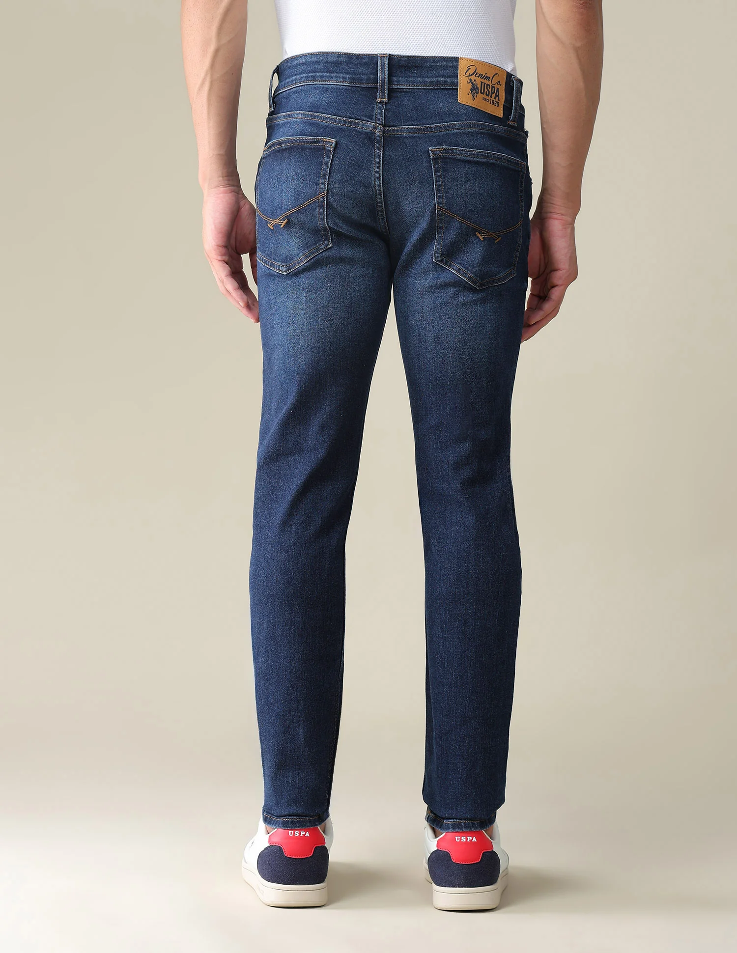 Mid Rise Regallo Skinny Fit Jeans - Image 5