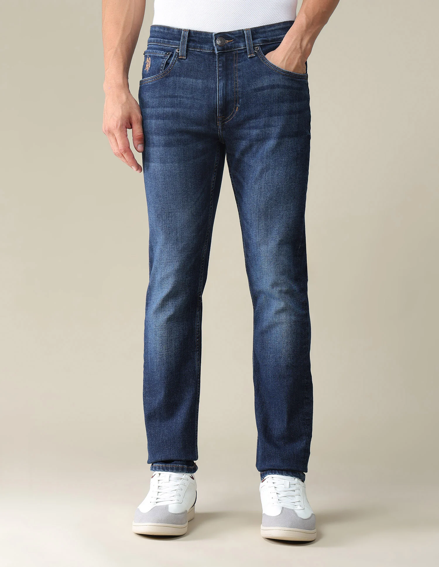 Mid Rise Regallo Skinny Fit Jeans - Image 6