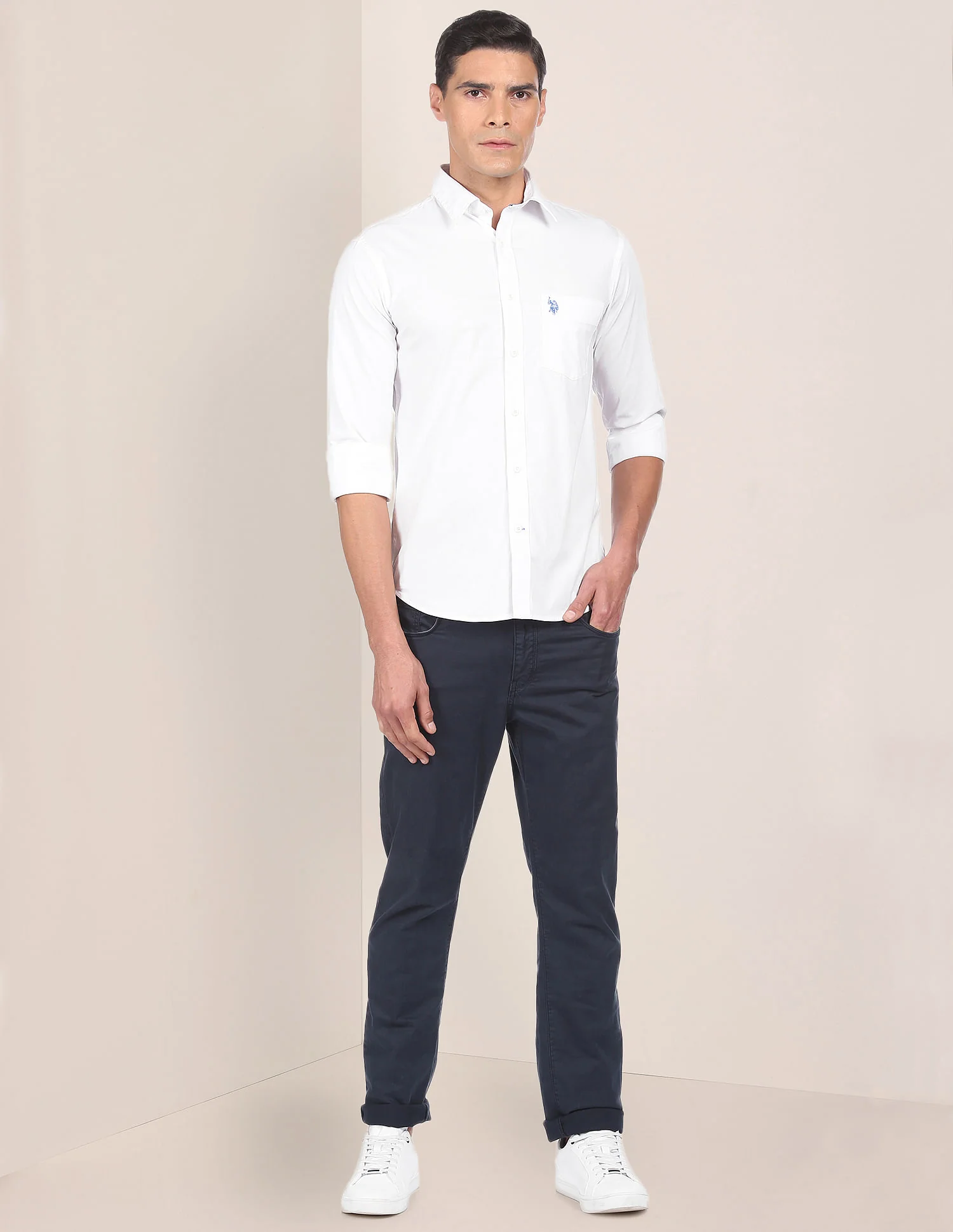 Slim Fit Solid Casual Shirt - Image 3