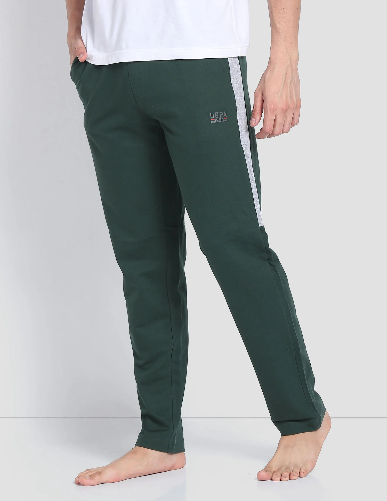 Men Mid Rise Cotton OR001 Track Pants - Image 4
