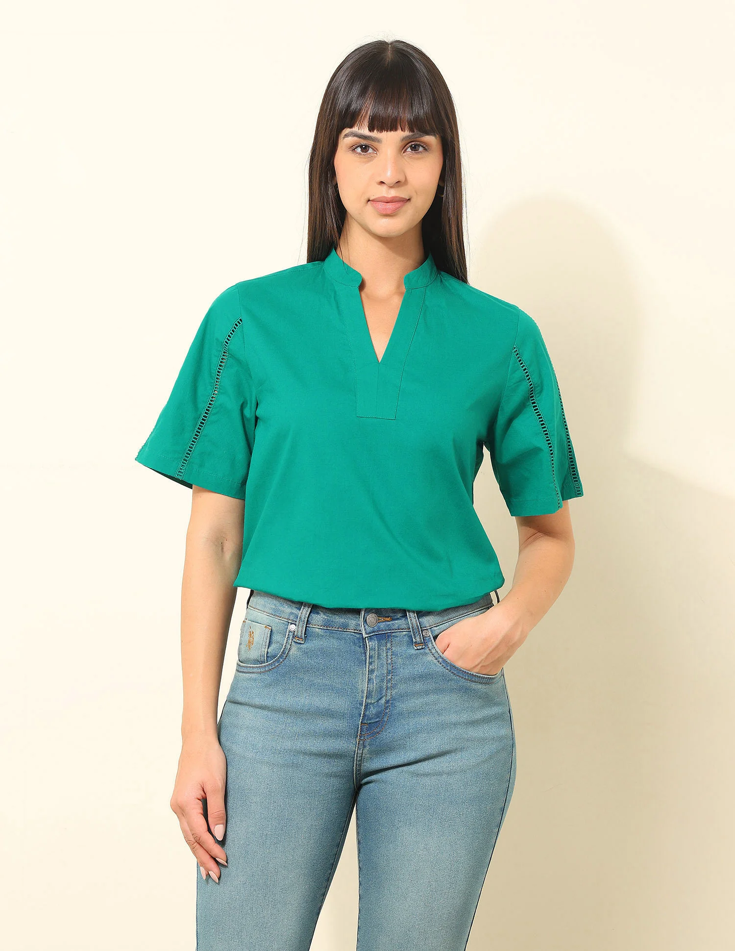 Regular Fit Solid Top - Image 6